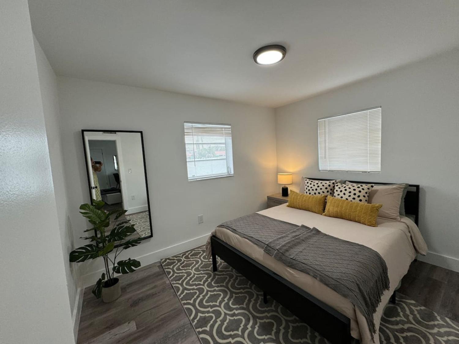 Remodeled Little Havanna Apartments Great Location Miami Exterior foto
